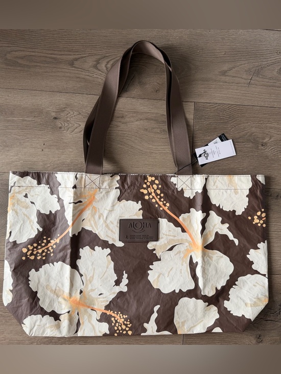 ALOHA Collection Handbags - ALOHA Collection tote